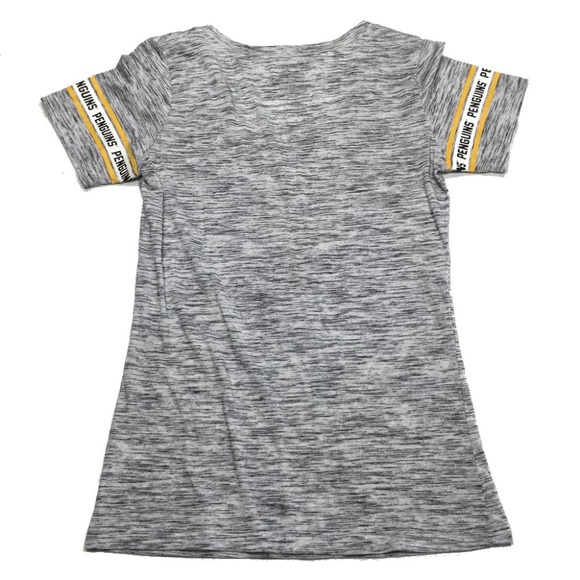 Pittsburgh Penguins T Shirt - Picture 2 of 4
